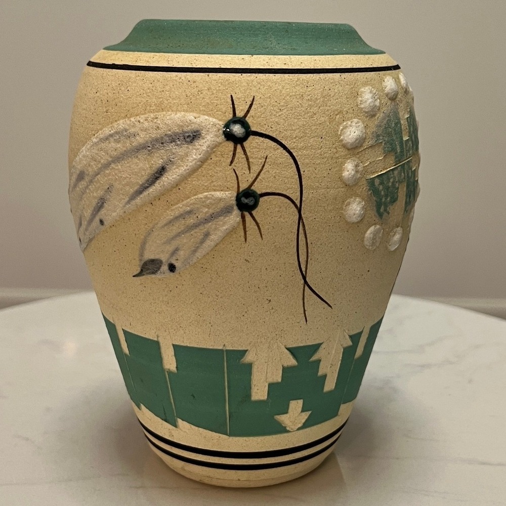 Vtg Navajo Art Pottery Vase Carved‎ Etched Hand Painted Signed Mark Nowark Boho